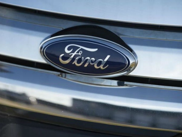 Ford triệu hồi gần 2,15 xe tại Mỹ do lỗi chốt cửa