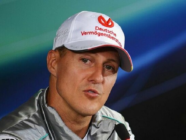 Michael Schumacher sẽ được phẫu thuật trong vài ngày tới