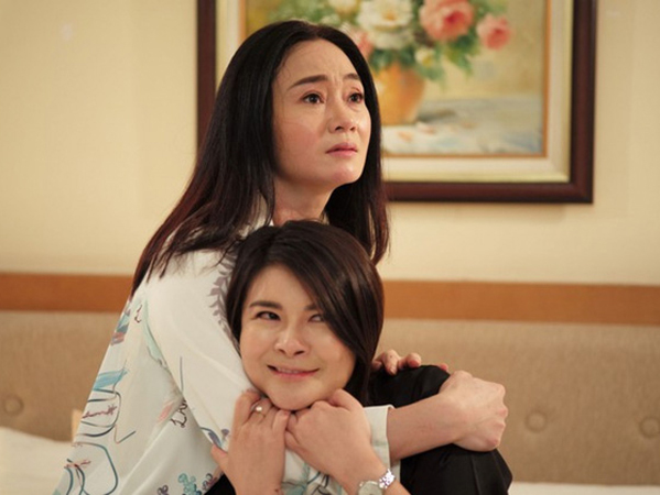 Tái chiếu chưa lâu, drama tiểu tam Đừng Bắt Em Phải Quên đã khiến khán giả đòi bỏ phim