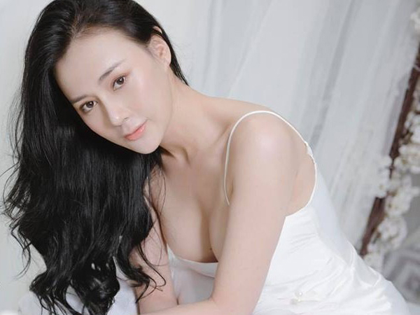 Phương Oanh phải dùng thuốc an thần vì đóng 2 phim cùng lúc