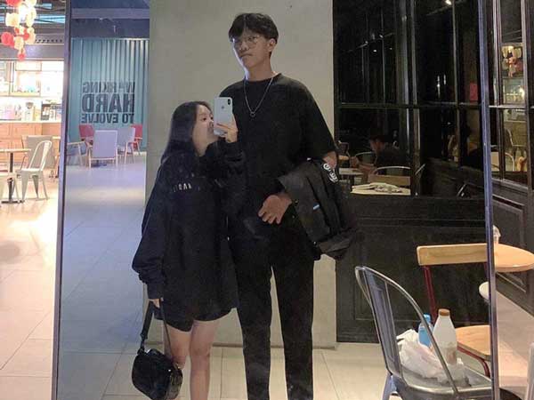 Chuyện tình yêu dễ thương của cặp đôi đũa lệch chênh nhau tận 42cm, đi đâu cũng bị nhầm là chú cháu