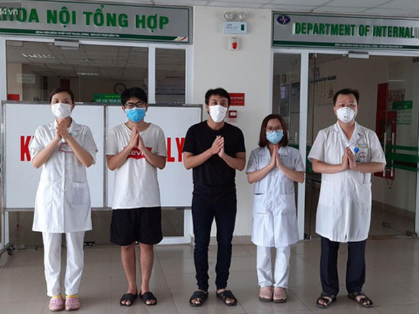1 ca được công bố khỏi bệnh sau 3 ngày nhập viện, Việt Nam chữa khỏi 325/334 bệnh nhân Covid-19