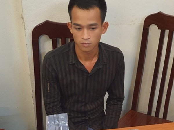 Tham 15 triệu tiền công, nam thanh niên vận chuyển thuê gần 10kg ma túy đá