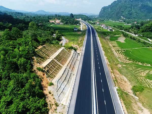 Quốc hội đồng ý bổ sung hơn 23.400 tỷ đồng đầu tư cao tốc Bắc - Nam