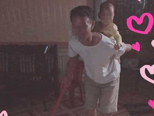 Bị chê 'kém' khi nhà đẻ được toàn 'vịt giời', ông bố nổi xung chửi bới khiến cô con gái xúc động rơi nước mắt