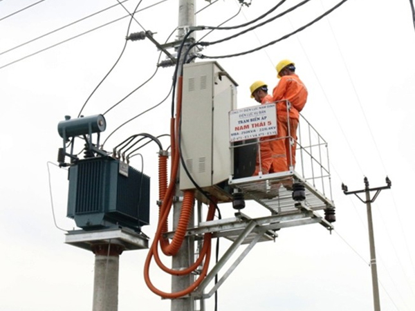 Hoá đơn tiền điện tăng vọt, EVN lý giải do nắng nóng kỷ lục