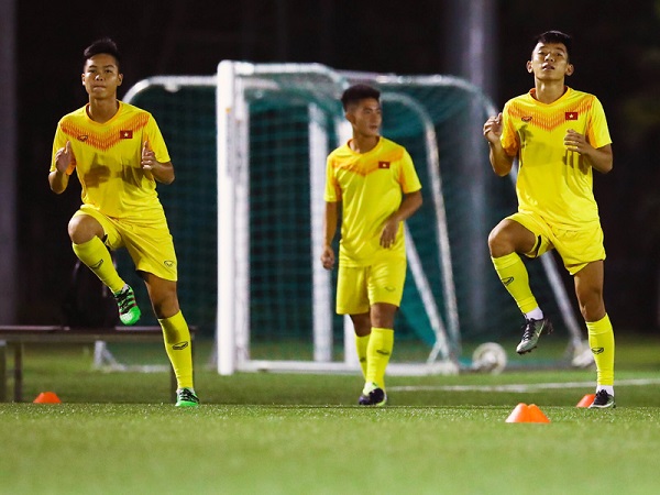 U19 Việt Nam tập khung giờ mới, có quân xanh chất lượng trước thềm giải châu Á