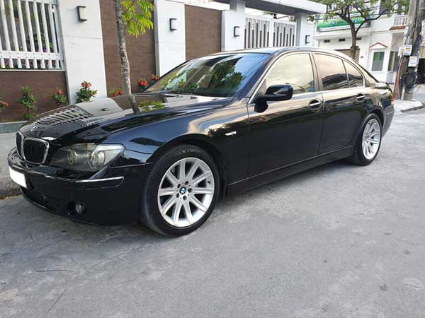 Khấu hao như BMW 750 Li 2007: Sau 13 năm giá xe rẻ hơn tiền đóng phí trước bạ khi mua mới