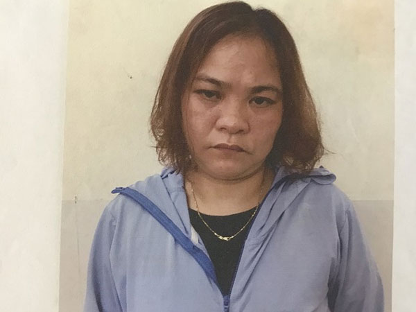 Thủ đoạn tráo vàng của “nữ quái” từng có 2 tiền án