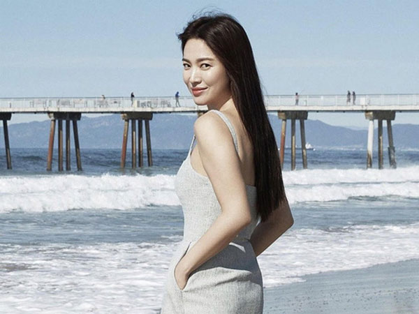 Thông tin hiếm về mẹ ruột của Song Hye Kyo: Kết hôn năm 18 tuổi rồi trở thành mẹ đơn thân, cuối cùng lại là điểm tựa cho con gái sau ly hôn