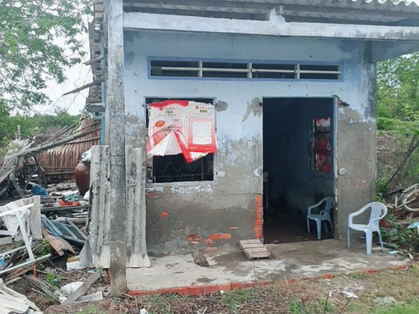 Cụ bà 78 tuổi bị con dâu và cháu nội bỏ rơi ở căn nhà hoang đã qua đời