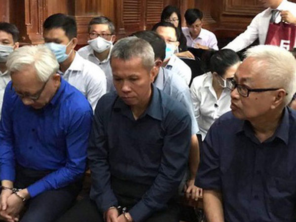 Ngân hàng Đông Á: Ông Trần Phương Bình phải bồi thường thêm nhiều khoản