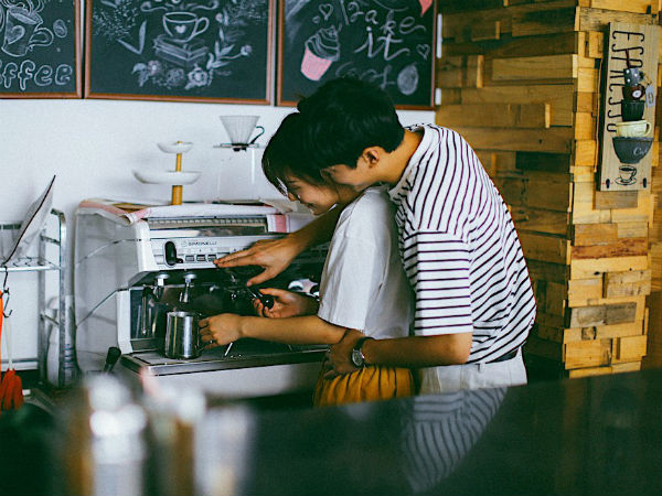 8 lý do khiến việc nộp hết lương cho vợ chính là quyết định đúng đắn nhất của người đàn ông