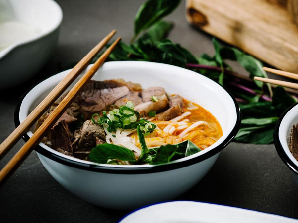Loại chất độc mà WHO xếp vào nhóm gây ung thư số 1, nấu chín cũng không thể tiêu diệt hóa ra luôn tồn tại ở 4 món đồ này trong bếp nhà bạn
