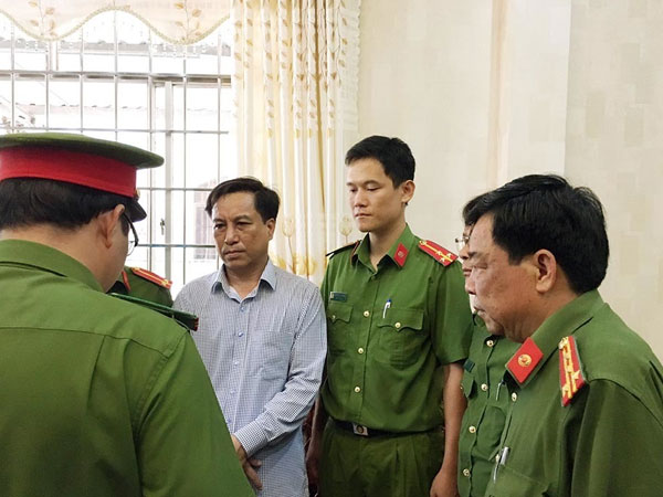 Cựu Chủ tịch TP Trà Vinh bị cáo buộc cầm đầu vụ thất thoát hơn 70 tỷ