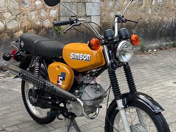 Xe máy Simson 'huyền thoại' 31 năm tuổi giá 150 triệu đồng