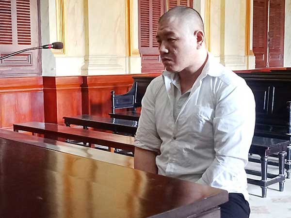 Vận chuyển 895 bánh heroin vào TP HCM, một người Đài Loan bị tuyên tử hình