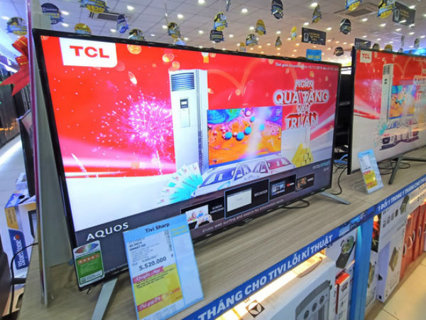 Top tivi 4K bán chạy nhất giảm giá sâu tới 50% trong tháng 7, có chiếc chỉ 9 triệu đồng