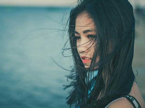Một người đàn ông có những biểu hiện sau thì hãy chấm dứt mối quan hệ bởi anh ta chẳng mấy coi trọng bạn đâu