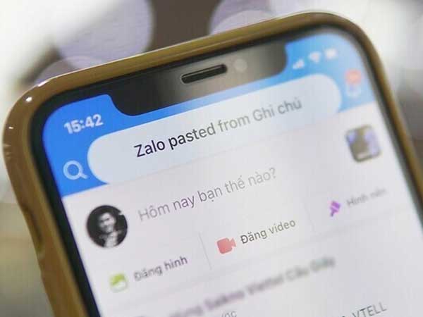 Tranh cãi việc ứng dụng lấy dữ liệu từ iPhone