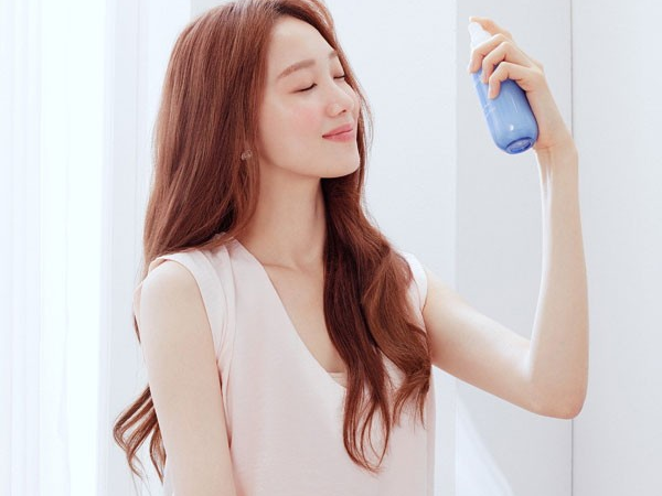 5 loại xịt khoáng khóa lớp make up không thể thiếu trong mùa hè