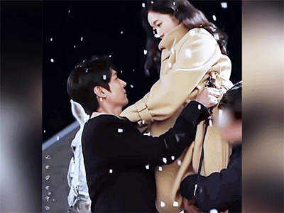 Bị chê tơi tả vì gượng gạo trên phim nhưng ngoài đời Lee Min Ho và Kim Go Eun lại bị soi ra hàng loạt bằng chứng hẹn hò thế này