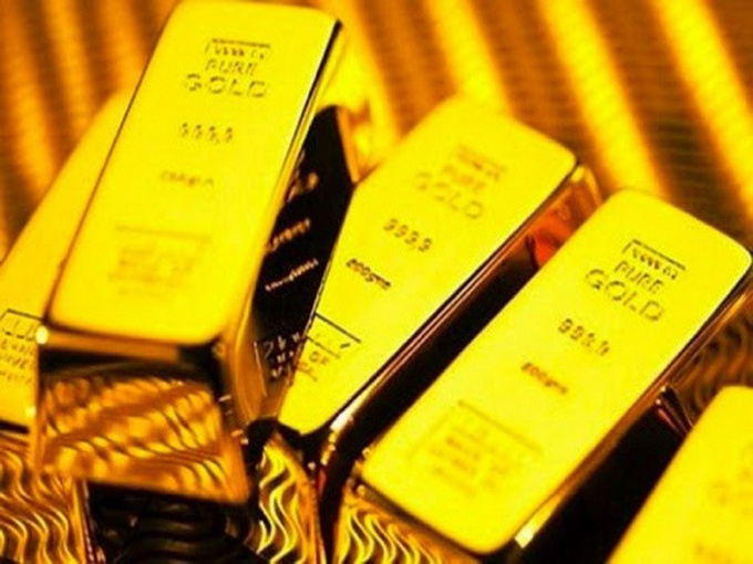 Giá vàng thế giới tiến sát đỉnh 9 năm