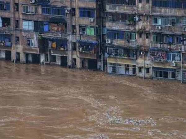Mưa lũ gây thiệt hại nghiêm trọng tại nhiều địa phương của Trung Quốc