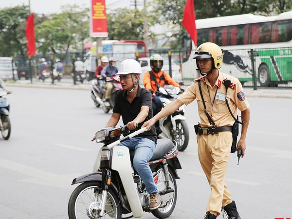 Lật tẩy các 'chiêu thức' mới của các nhóm báo chốt online