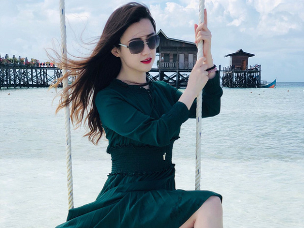 Từng béo đến nỗi làm bục chỉ luôn cả quần jeans, cô gái lột xác ngỡ ngàng khi giảm tận 25kg