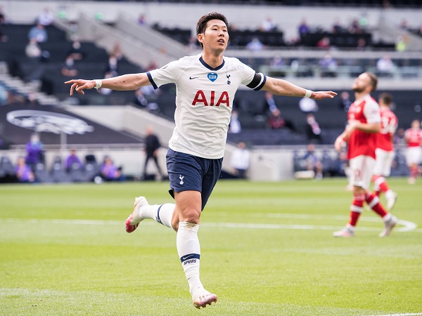 Lacazette lập siêu phẩm, Arsenal vẫn thua ngược Tottenham vì những sai lầm ở hàng thủ