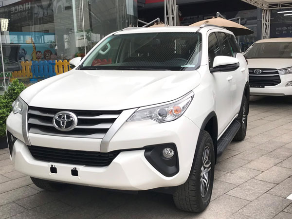 Toyota Fortuner giảm giá cao nhất hơn 100 triệu đồng tại đại lý, bản mới rục rịch ra mắt trong năm nay