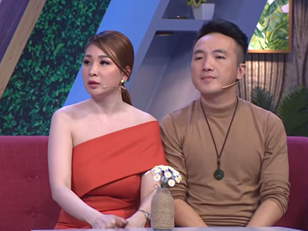 Vợ Dương Ngọc Thái: Sinh con nơi đất khách quê người, tôi chỉ biết nhìn ra cửa sổ rồi khóc