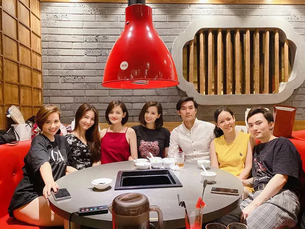 Lã Thanh Huyền chia tay đoàn làm phim 'Tình yêu và tham vọng'