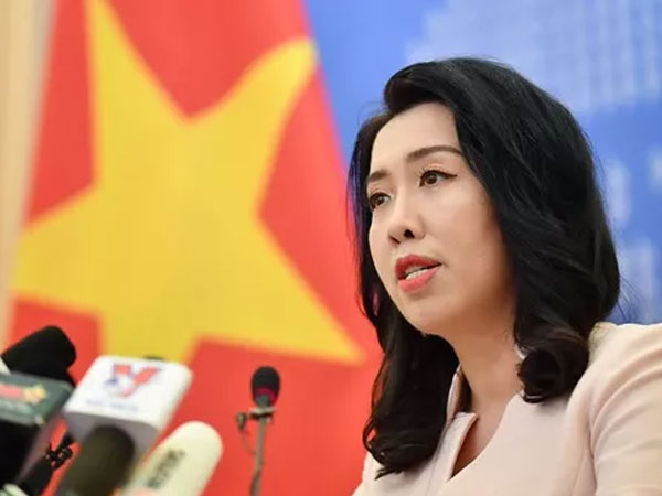 Người phát ngôn Bộ Ngoại giao phản ứng về tweet Biển Đông của bà Hoa Xuân Oánh