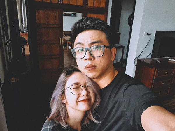 Tân Một Cú - Mi Tóc Xanh: Cặp đôi RMIT vừa giàu vừa giỏi nhưng lại hút fan vì... thật