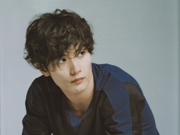 Sốc với nguyên nhân dẫn tới quyết định tự tử của Miura Haruma, giống hệt những gì từng xảy ra với Sulli và Goo Hara?