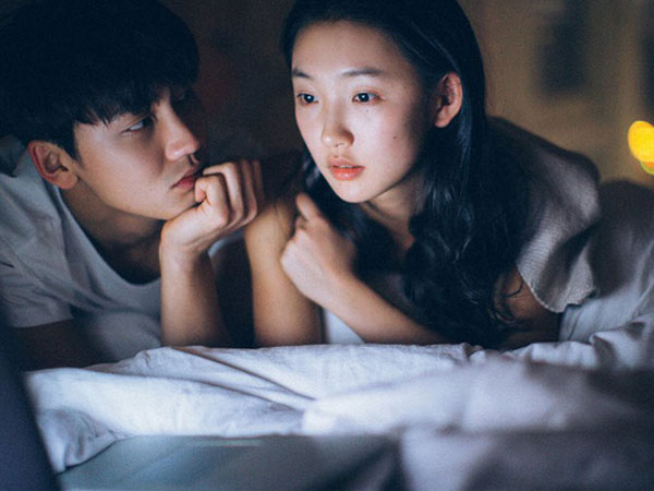 9 lý do đàn ông nên đưa hết tiền lương cho vợ: Chẳng thiệt đi đâu, lại còn được lợi!