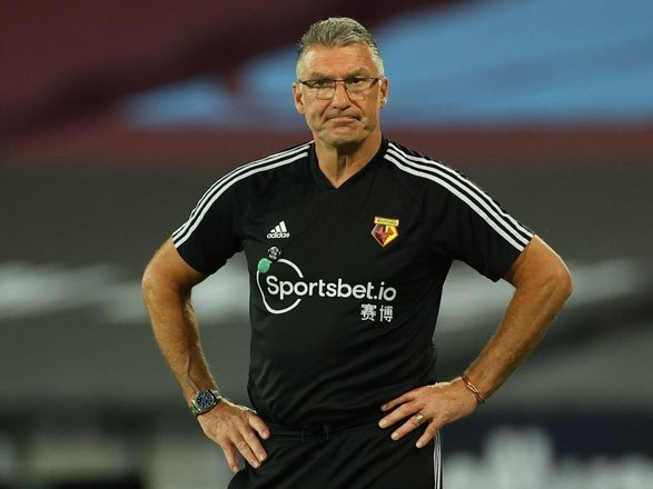Watford lập kỷ lục 'trảm tướng' 3 lần trong một mùa giải