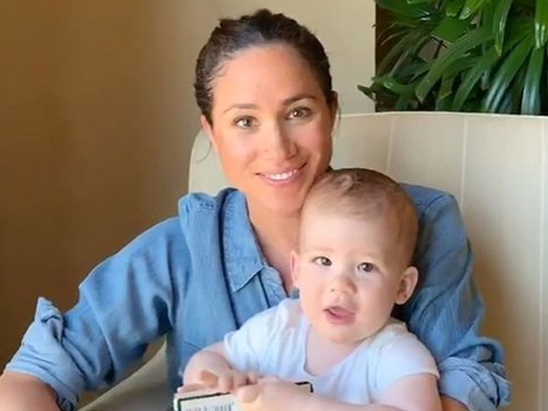 Meghan Markle phải cầu cứu sự giúp đỡ trước tình hình đáng lo ngại của bé Archie trong khi hoàng gia Anh vẫn giữ thái độ im lặng