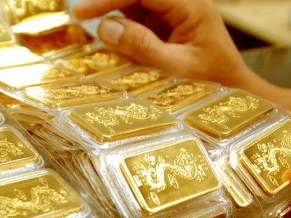 Vàng trong nước vượt 51 triệu đồng/lượng, đắt giá nhất mọi thời đại