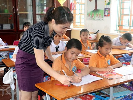 Từ 1/9, thời gian nghỉ hè của giáo viên bị giảm xuống