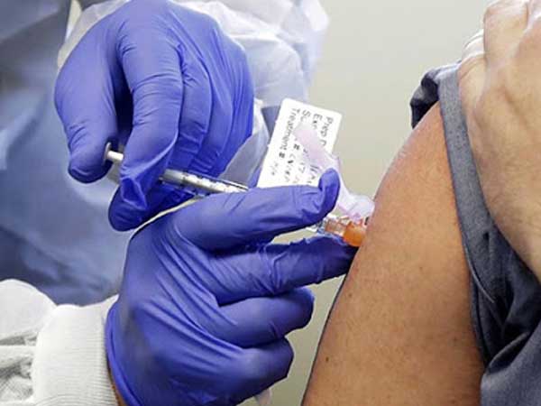 Vaccine Covid-19 Việt Nam tăng tốc