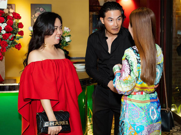 Phượng Chanel bỏ về khi Quách Ngọc Ngoan công khai chuyện có con chung