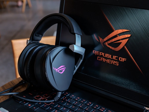 ASUS ra mắt công nghệ AI Noise-Canceling khử ồn thông minh trên microphone