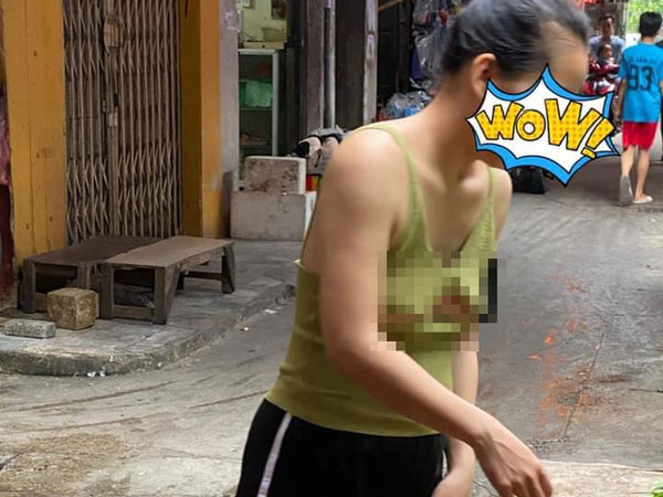Vô tư thả rông, ăn mặc 'mát mẻ' đi chợ, cô gái khiến người xung quanh phản cảm đến mức không mua nữa bỏ về