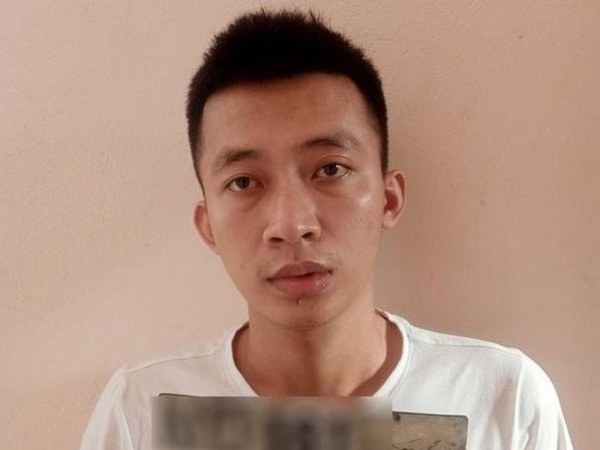 Dùng hình nhạy cảm để đòi bạn gái cũ hơn 50 triệu