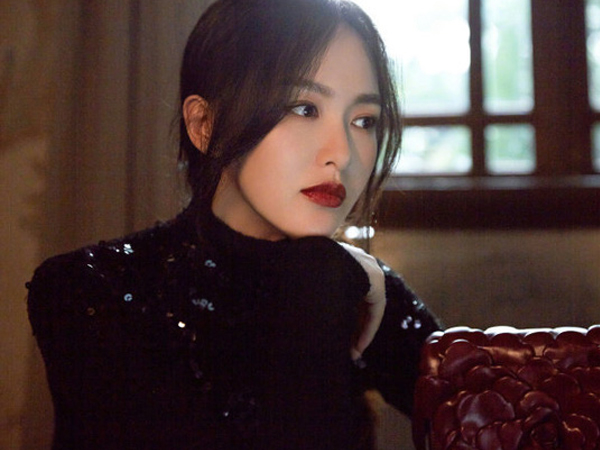 Đường Yên khéo léo dập tan tin đồn ngoại tình của ông xã chỉ bằng một động thái nhỏ trên MXH