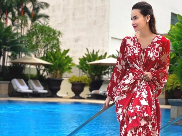 Style giấu bụng bầu cực khéo của Hồ Ngọc Hà