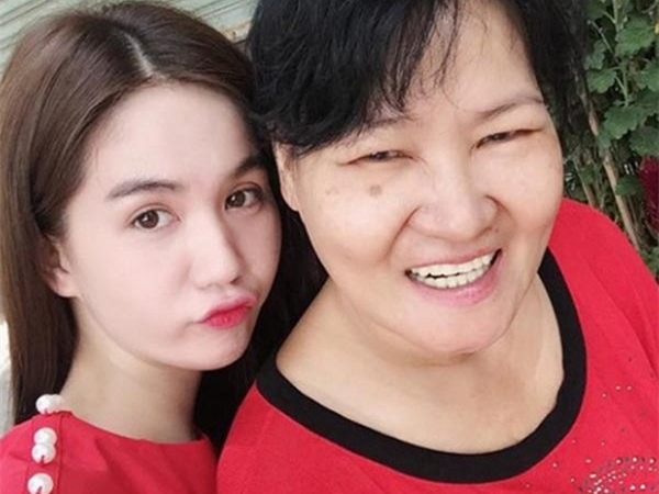 Từng bất chấp tất cả để lấy một người có con riêng như ba Ngọc Trinh, mẹ kế tiết lộ lý do bất ngờ dẫn đến quyết định đó